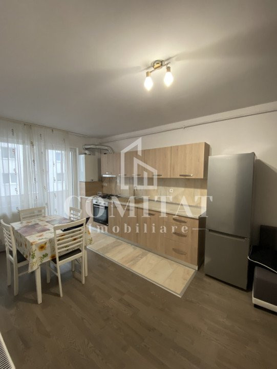 Apartament de 3 camere | etaj intrermediar | Zona Vivo