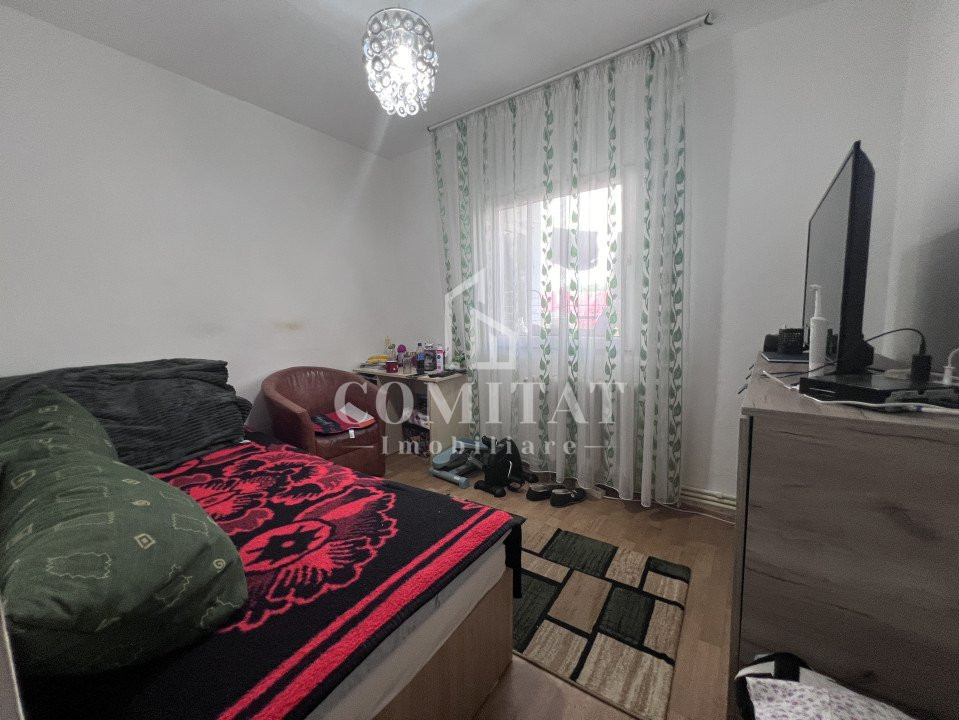 Apartament cu 4 camere și balcon | decomandat | zona West City Tower