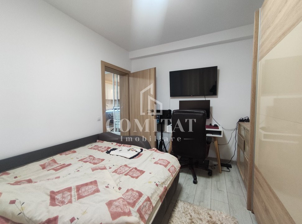 Apartament 3 camere | decomandat | zona Terra Florești 