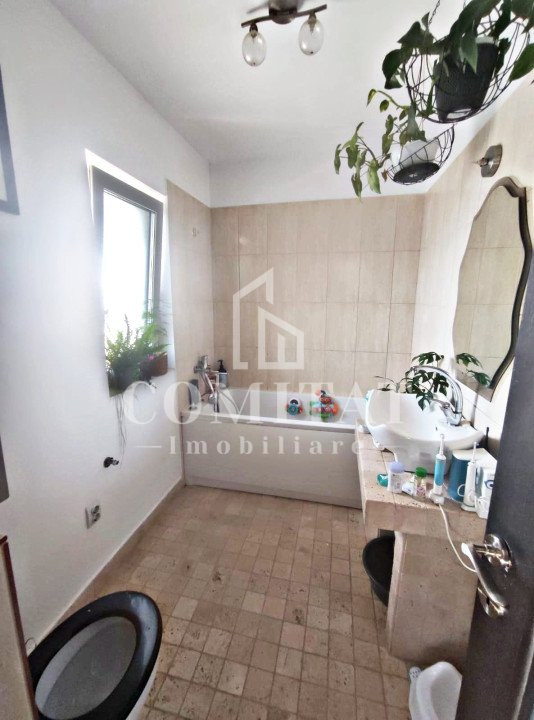 Apartament 3 camere | etaj intermediar | Zona Teilor