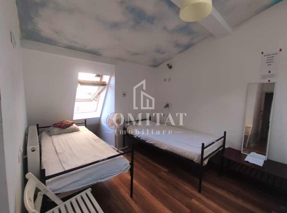 Apartament ultracentral | Clădire istorică pe 3 niveluri 