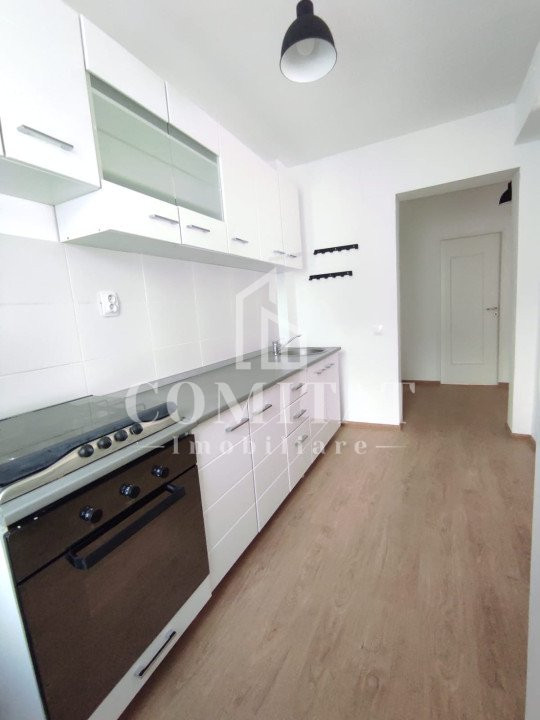 Apartament 2 camere | Loc de parcare | Zona Florilor-Florești 