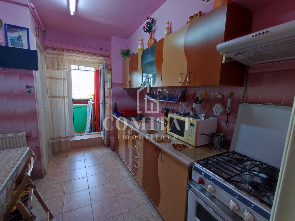 Apartament 3 camere | zona UMF