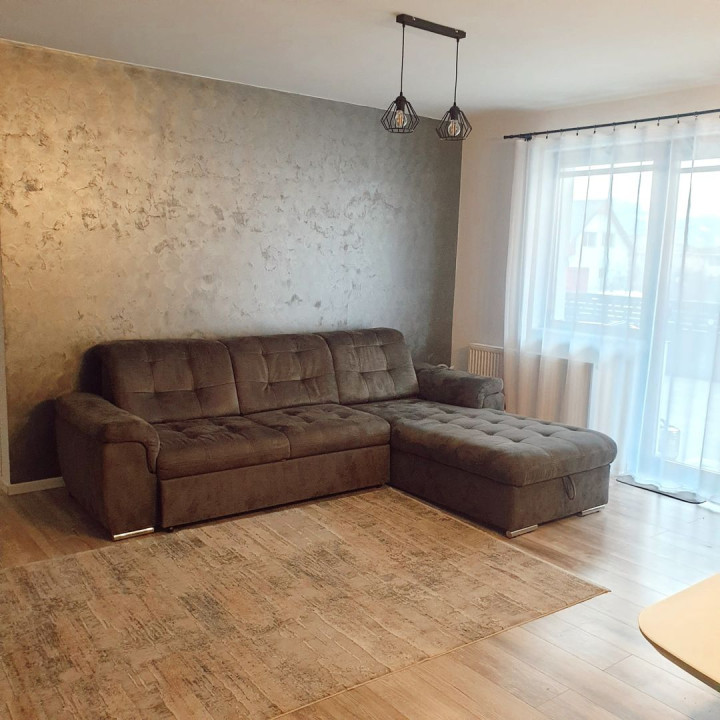 Apartament 3 camere | 42 mp terasa | Sub Cetate