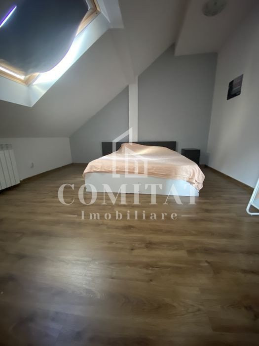 Apartament pe două niveluri, 2 camere, zona Ultracentrală