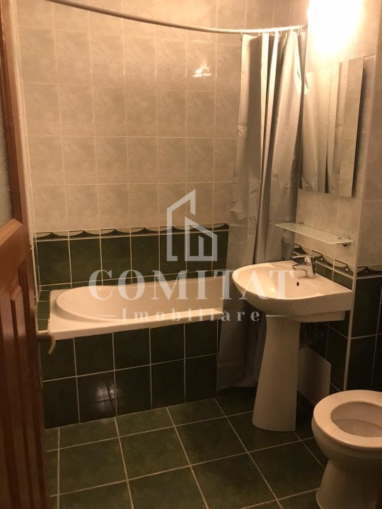 Apartament 3 camere | zona FSEGA